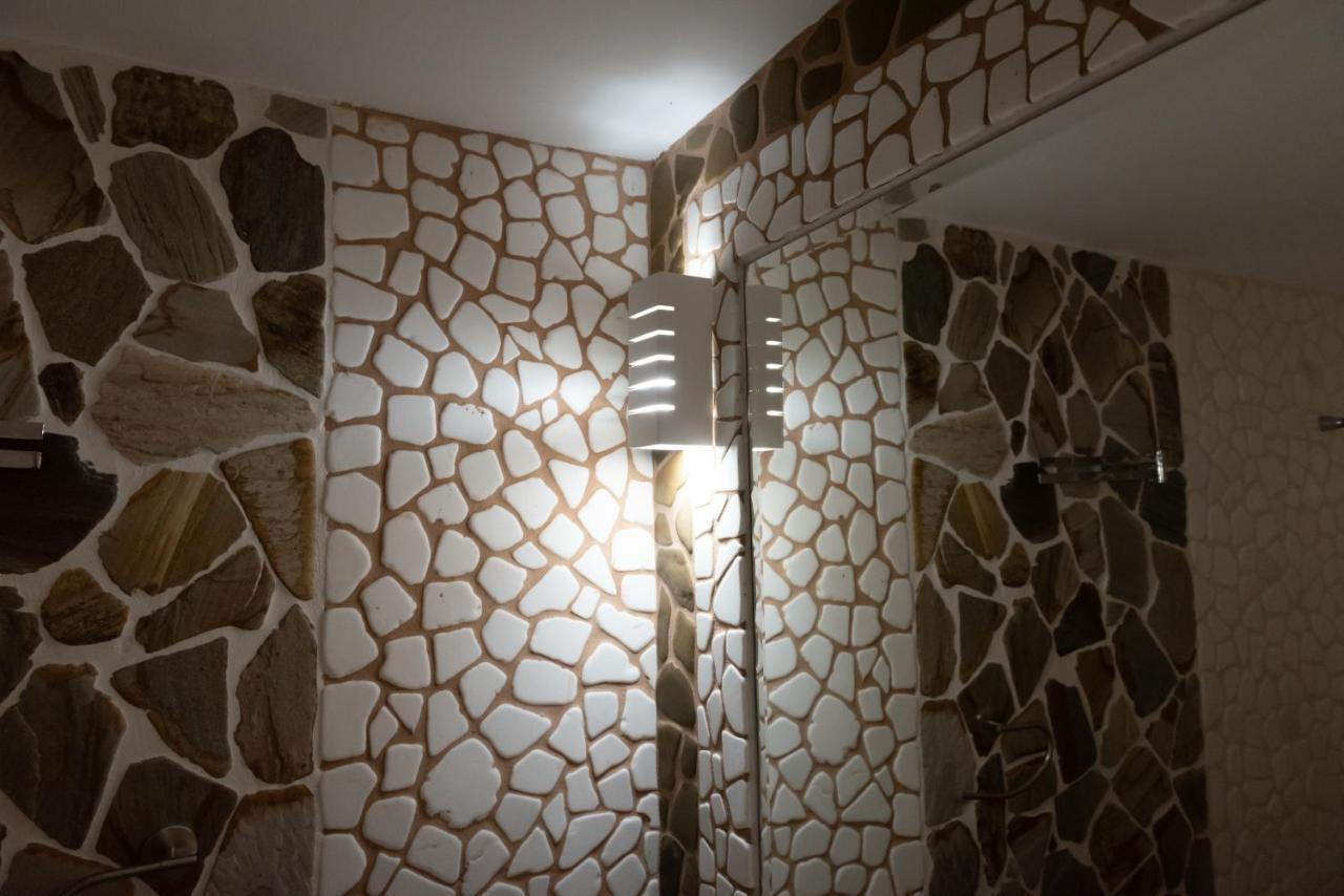 Evdokia'S Apartments And Rooms Neos Marmaras Luaran gambar