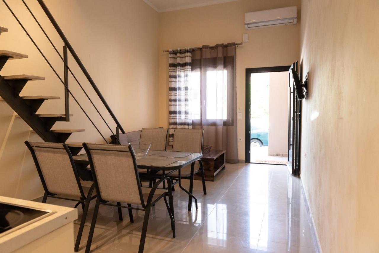 Evdokia'S Apartments And Rooms Neos Marmaras Luaran gambar