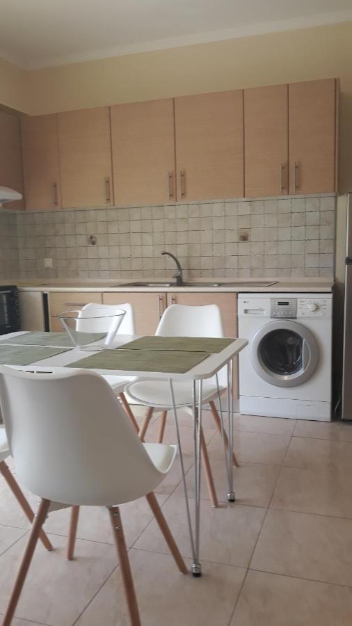 Evdokia'S Apartments And Rooms Neos Marmaras Luaran gambar