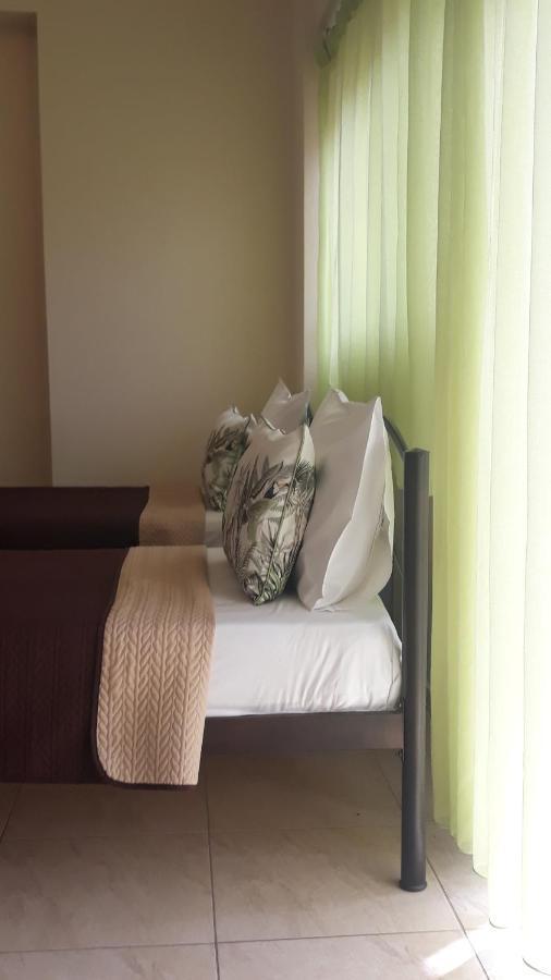 Evdokia'S Apartments And Rooms Neos Marmaras Luaran gambar